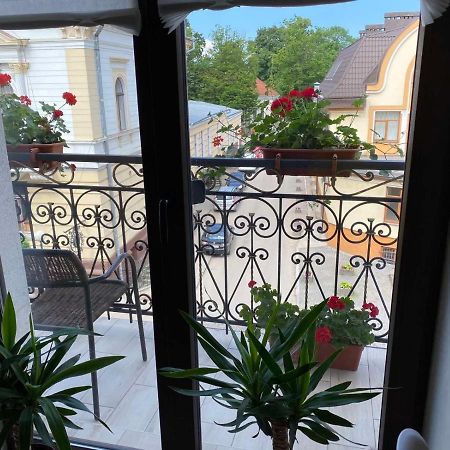 City Centre Apartment Kolomyja Exteriér fotografie