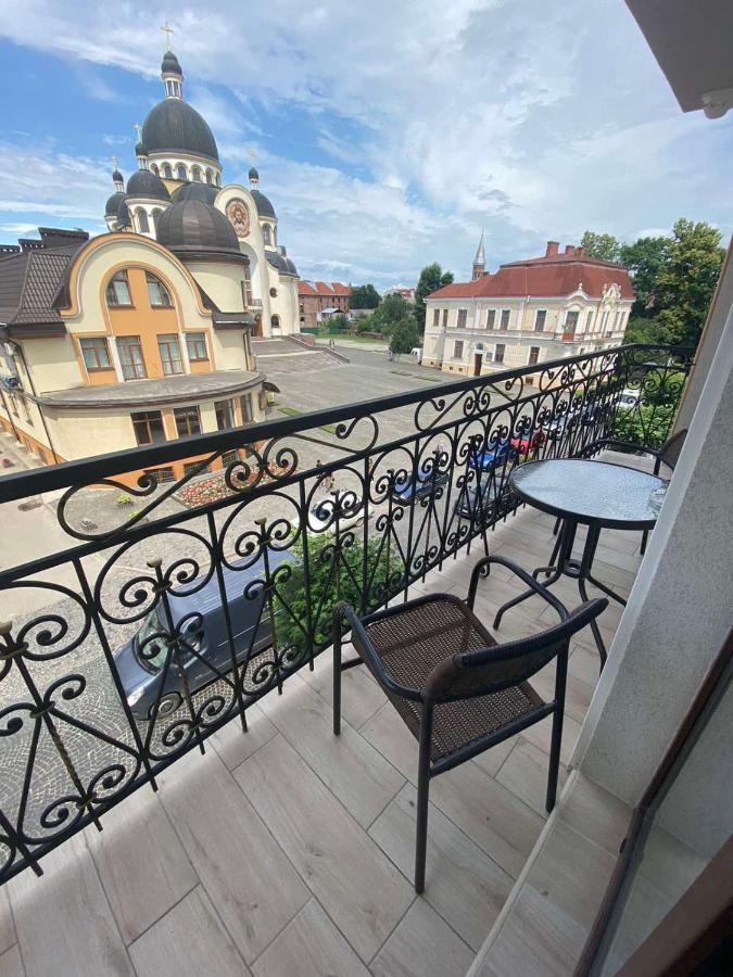 City Centre Apartment Kolomyja Exteriér fotografie